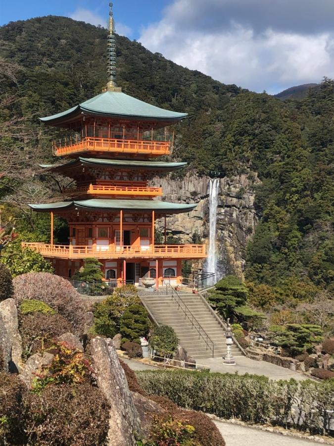Villa 浜の宮七福神 1棟貸し9名様までご利用できます Nachikatsuura Exterior foto