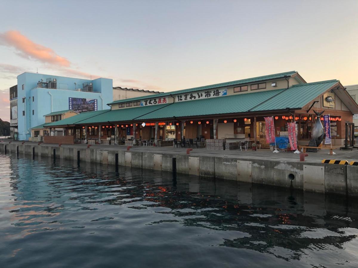 Villa 浜の宮七福神 1棟貸し9名様までご利用できます Nachikatsuura Exterior foto